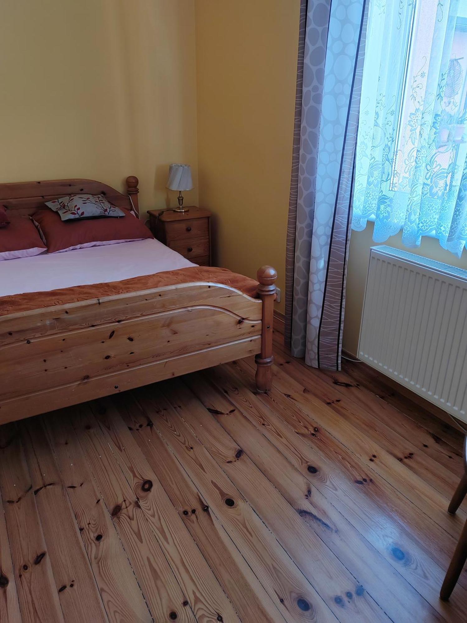 Pokoje Goscinne U Basi Mielno Exterior foto